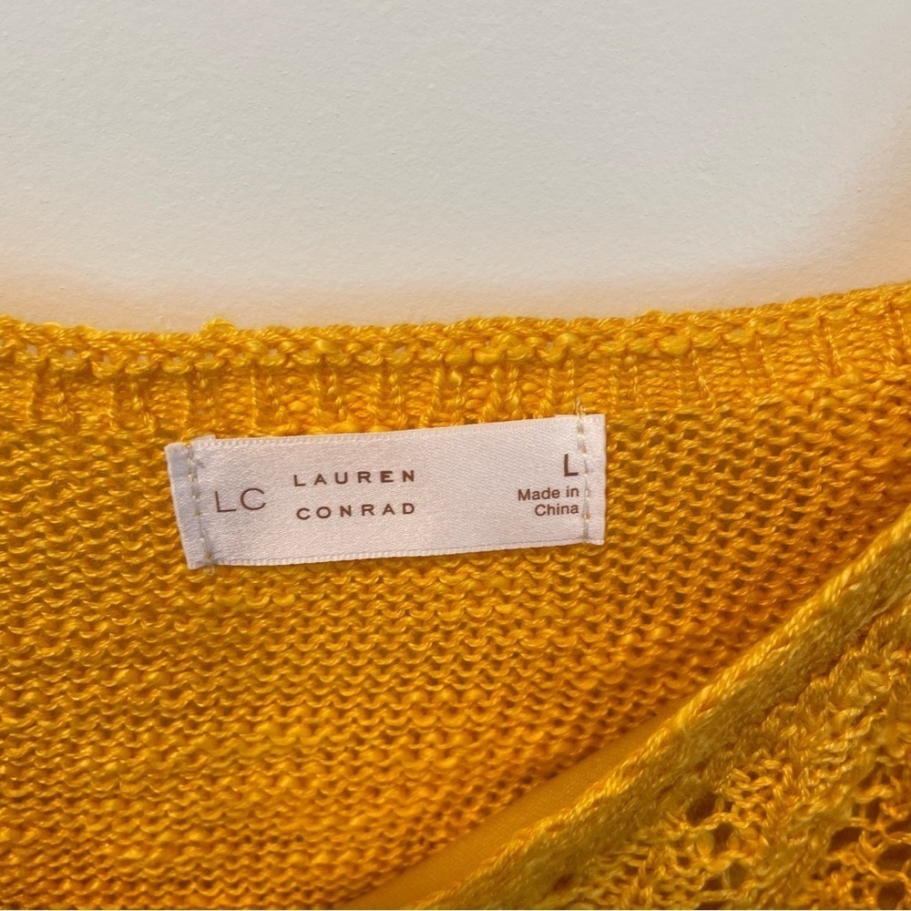 LC Lauren Conrad Women’s Pointelle Sweater Tank Top V neck Yellow Size Lg NWT - Picture 4 of 10